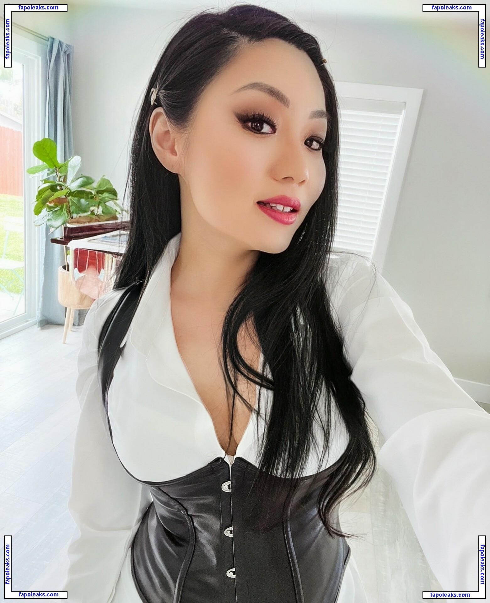 Tina Guo nude photo #0034 from OnlyFans