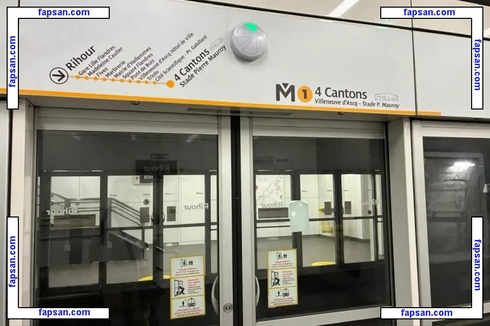 Tina Kitsune голая фото #0016 с Онлифанс