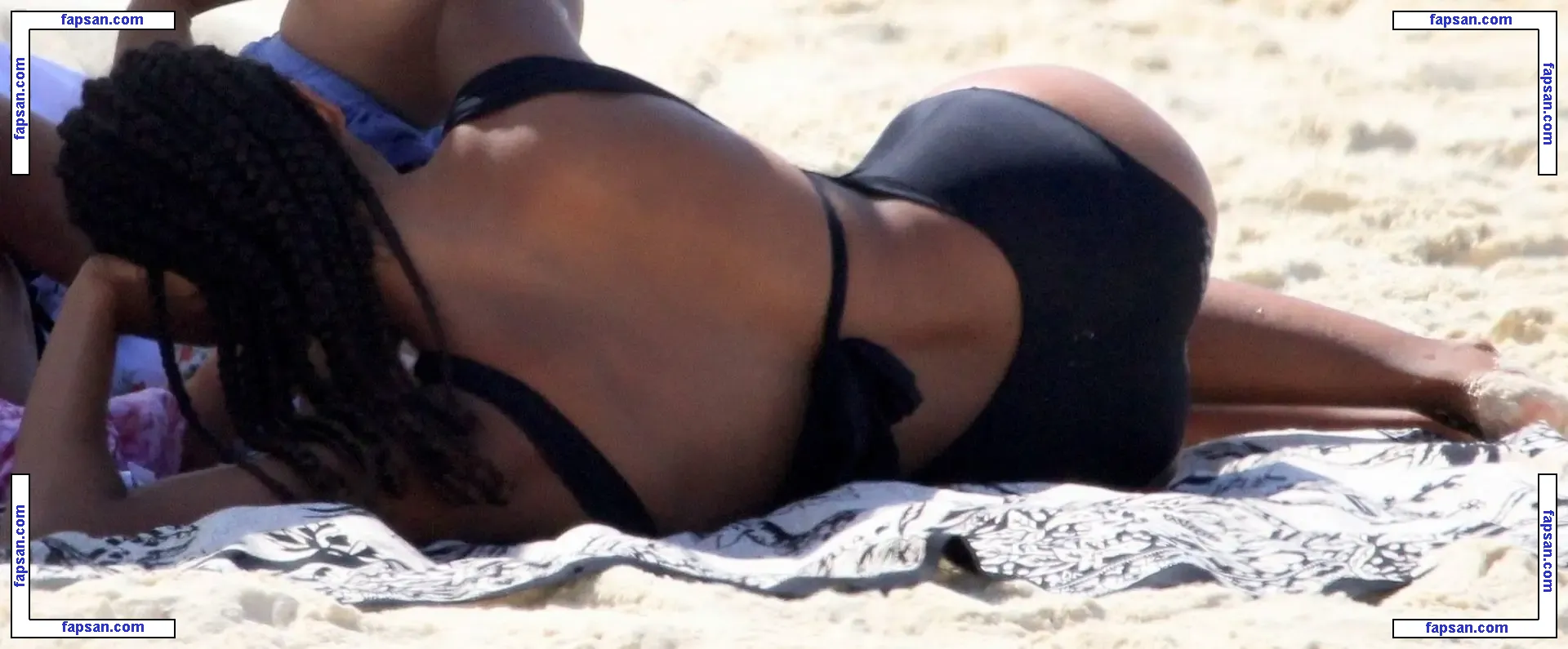 Tina Kunakey голая фото #0420 с Онлифанс