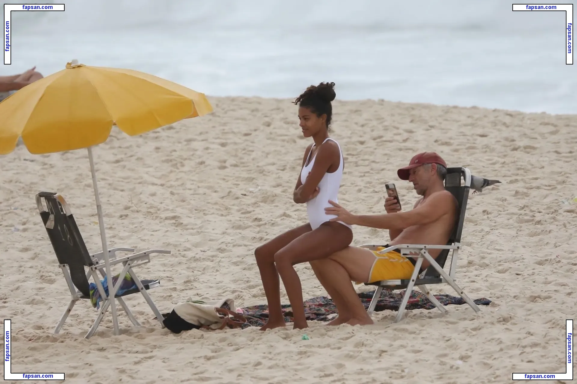 Tina Kunakey голая фото #0593 с Онлифанс