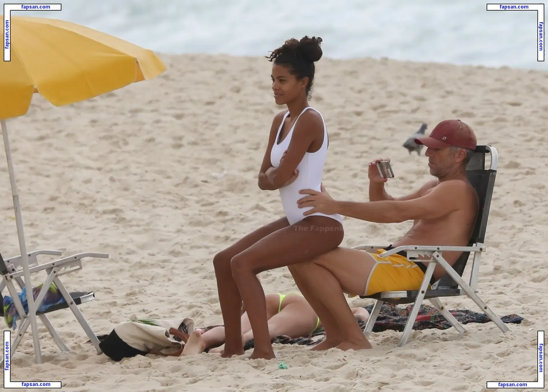 Tina Kunakey голая фото #0595 с Онлифанс