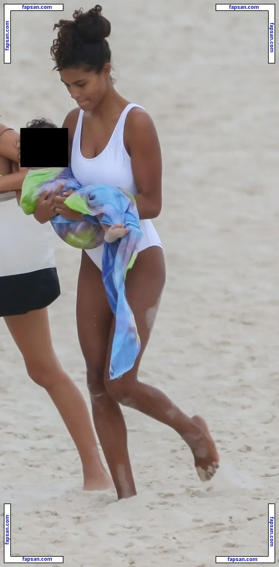 Tina Kunakey голая фото #0604 с Онлифанс