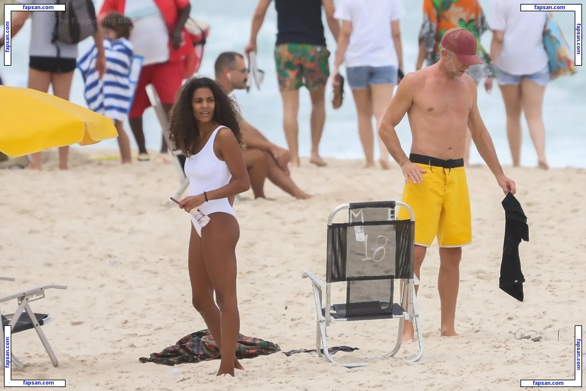 Tina Kunakey голая фото #0605 с Онлифанс