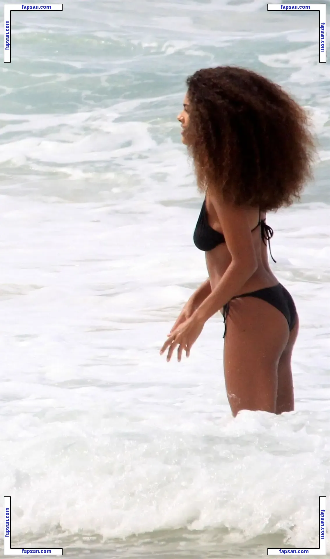 Tina Kunakey голая фото #0639 с Онлифанс