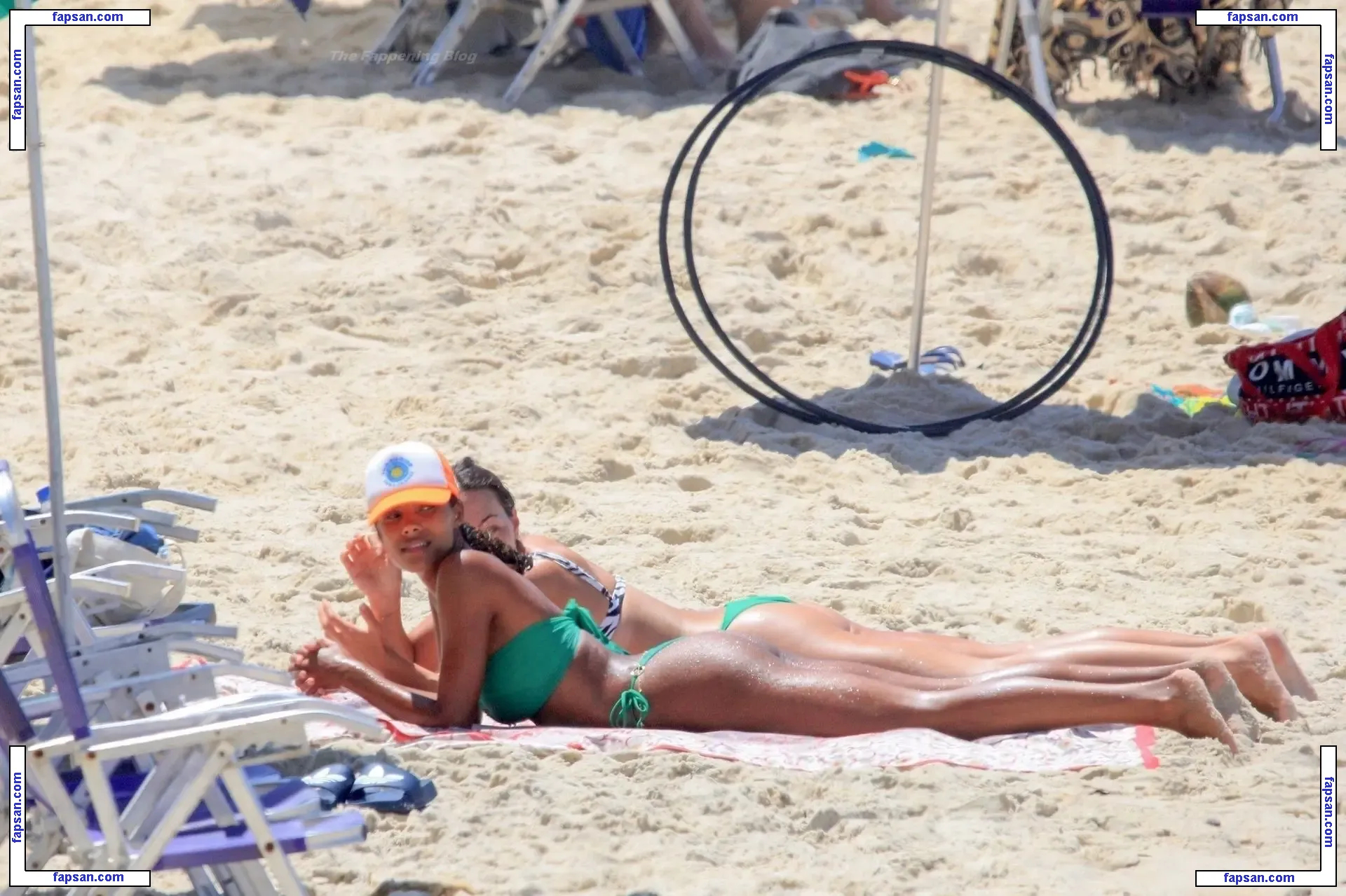 Tina Kunakey голая фото #0663 с Онлифанс