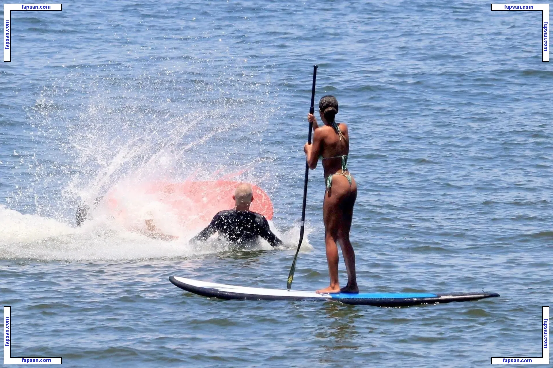 Tina Kunakey голая фото #0701 с Онлифанс