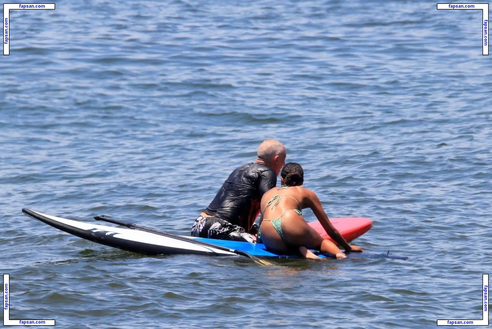 Tina Kunakey голая фото #0711 с Онлифанс