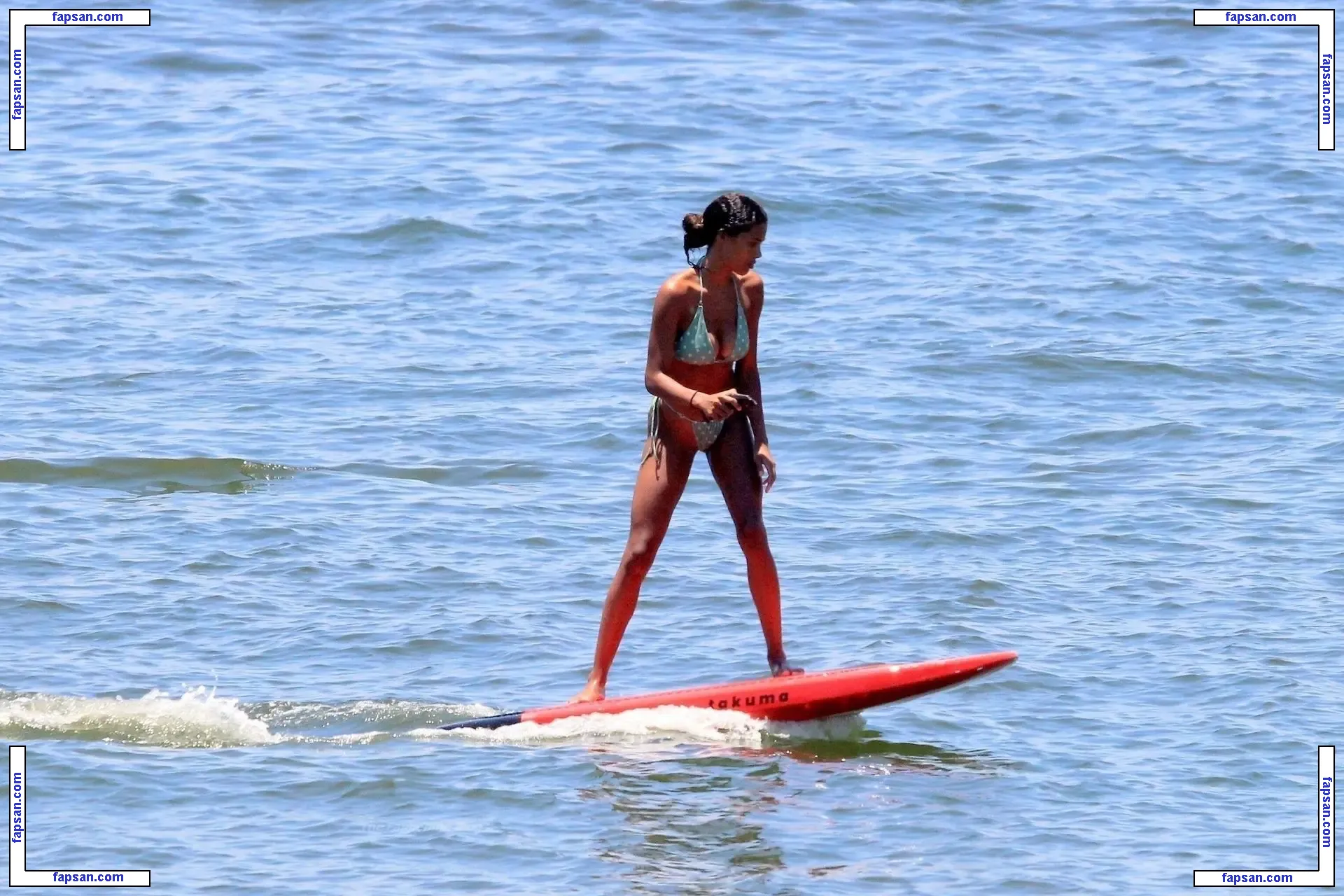 Tina Kunakey голая фото #0712 с Онлифанс