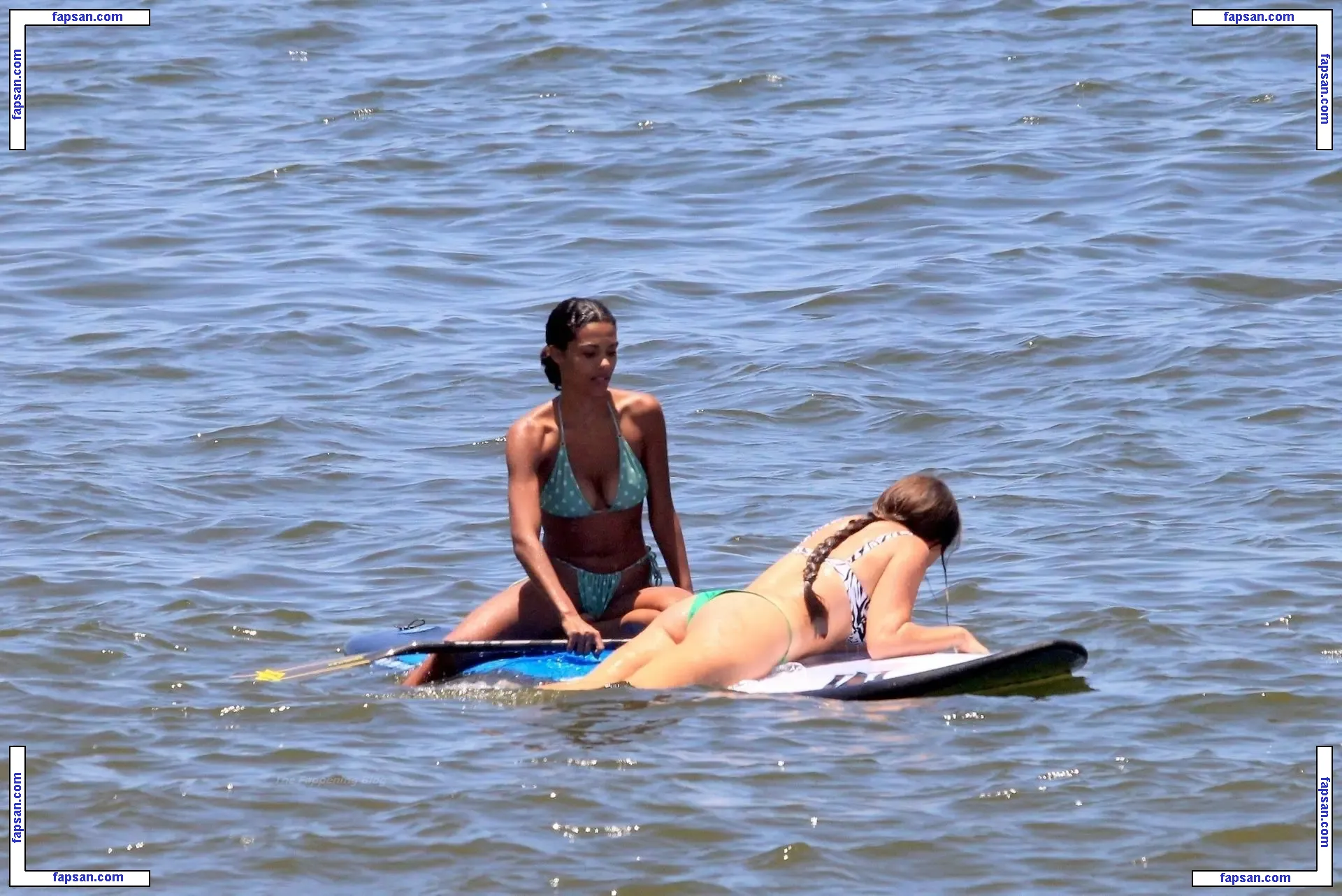 Tina Kunakey голая фото #0720 с Онлифанс