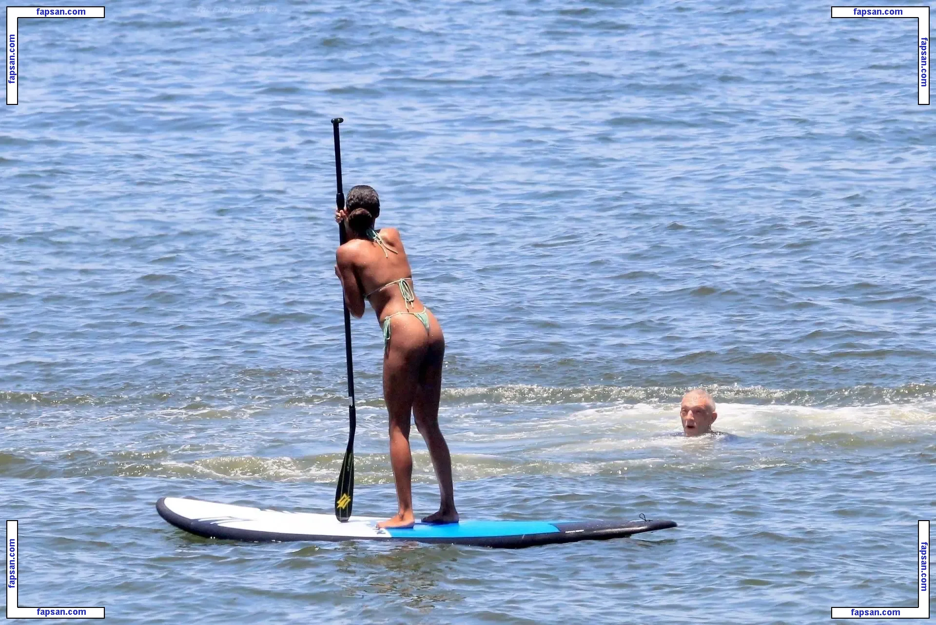 Tina Kunakey голая фото #0727 с Онлифанс