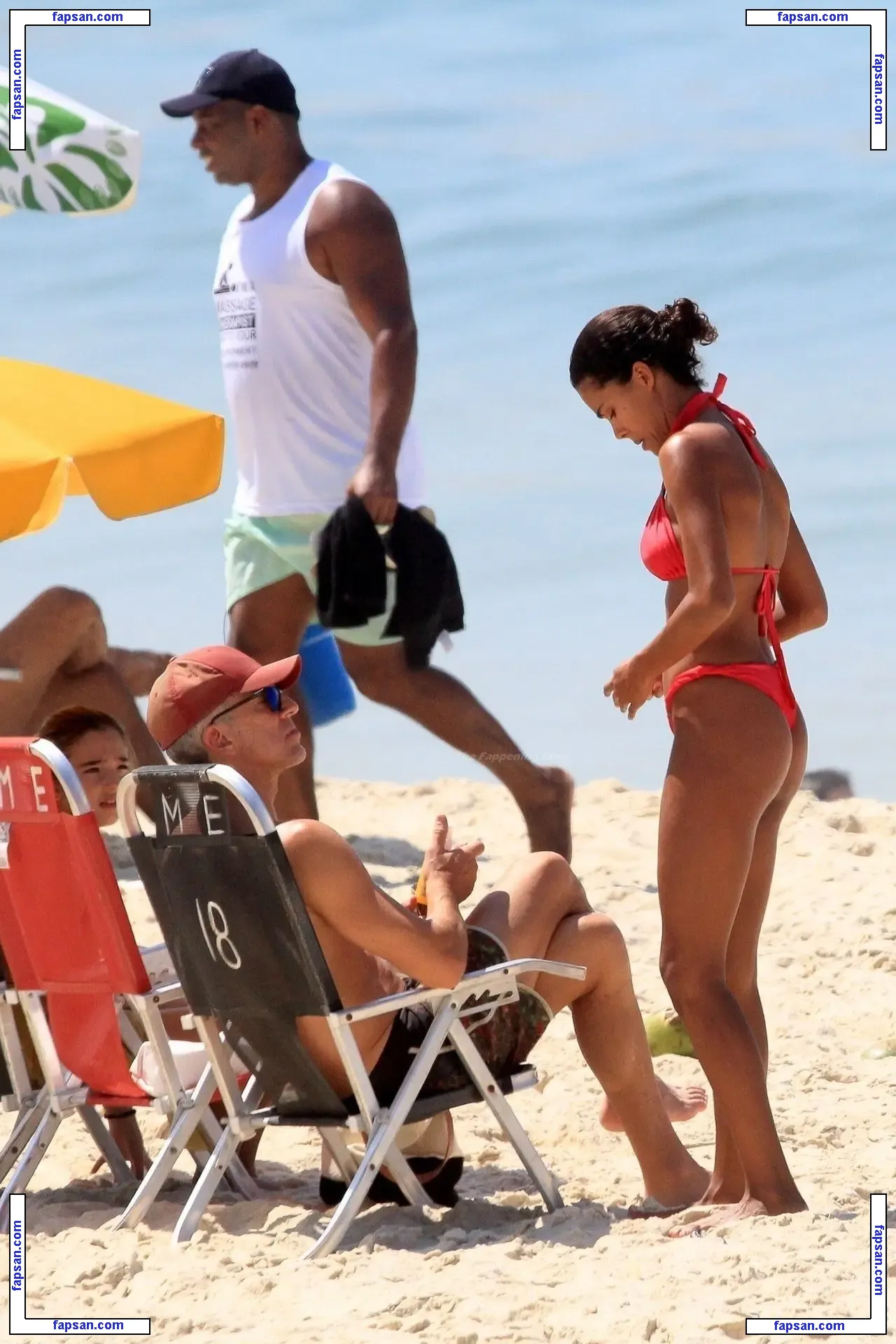 Tina Kunakey голая фото #0754 с Онлифанс