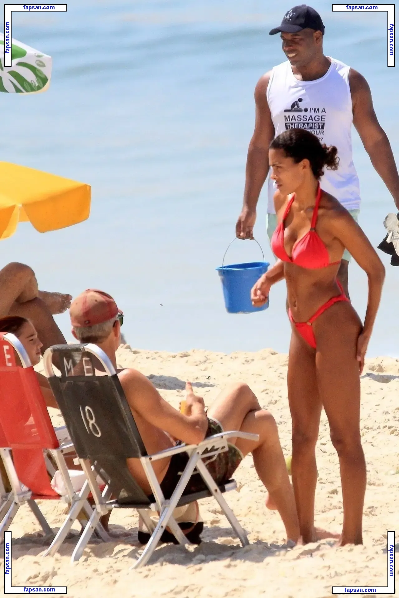 Tina Kunakey голая фото #0757 с Онлифанс