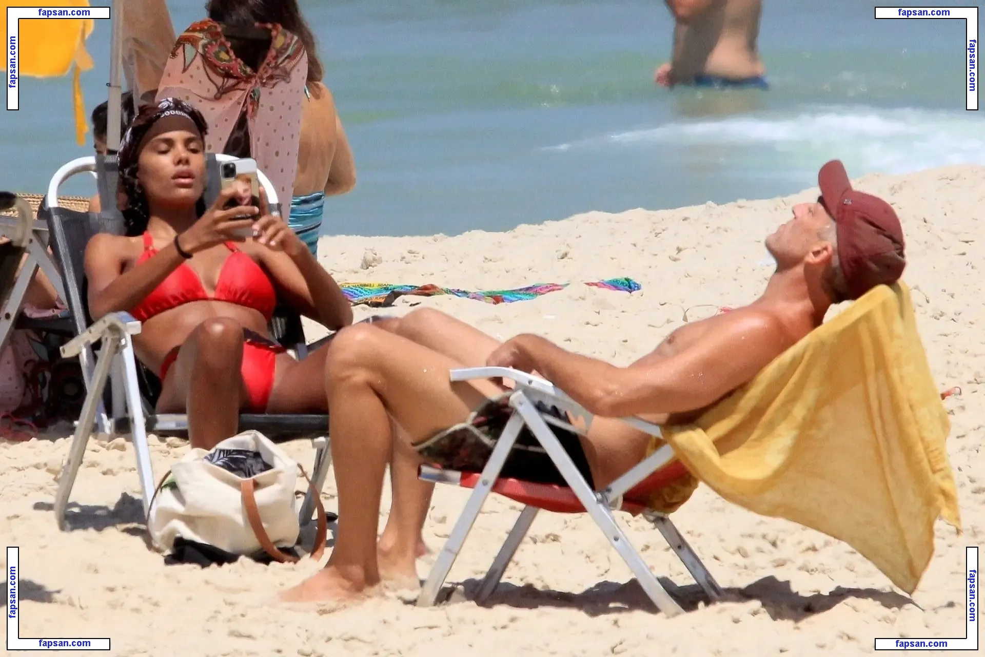 Tina Kunakey голая фото #0764 с Онлифанс