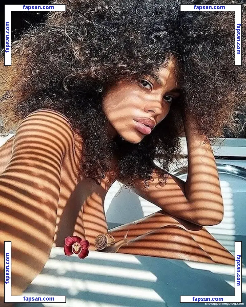 Tina Kunakey голая фото #0794 с Онлифанс