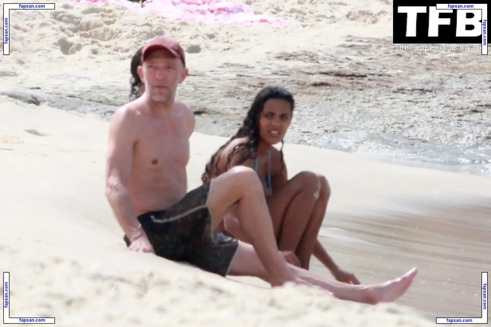 Tina Kunakey голая фото #0914 с Онлифанс