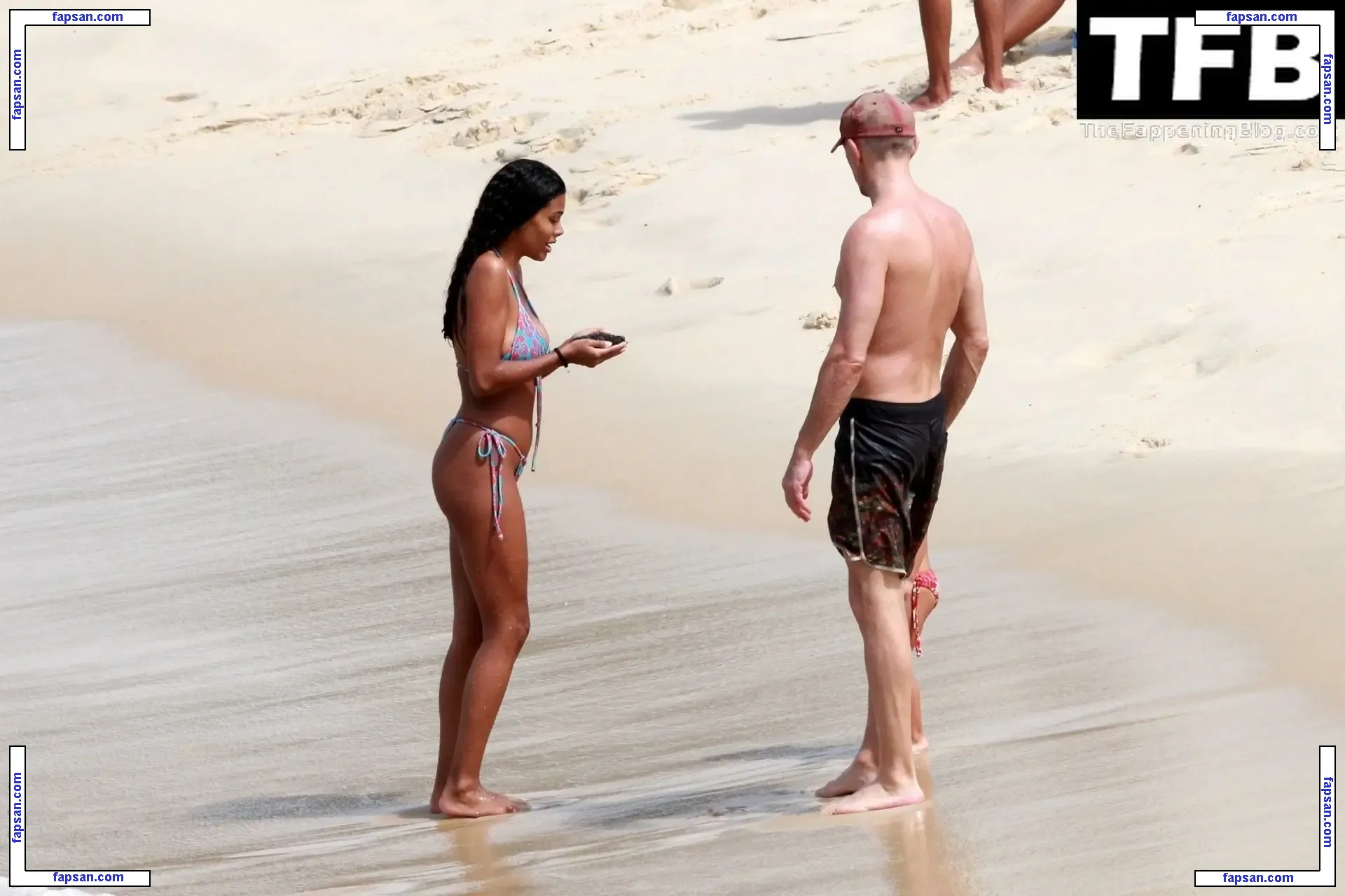 Tina Kunakey голая фото #0925 с Онлифанс