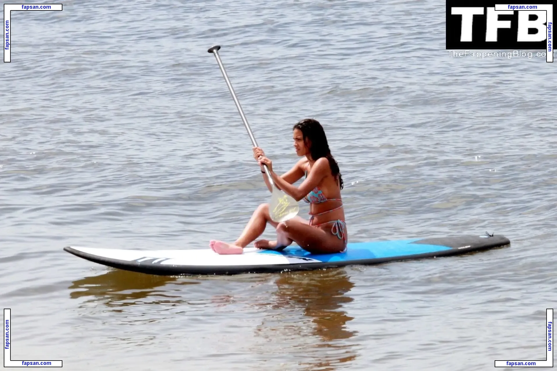 Tina Kunakey голая фото #0929 с Онлифанс