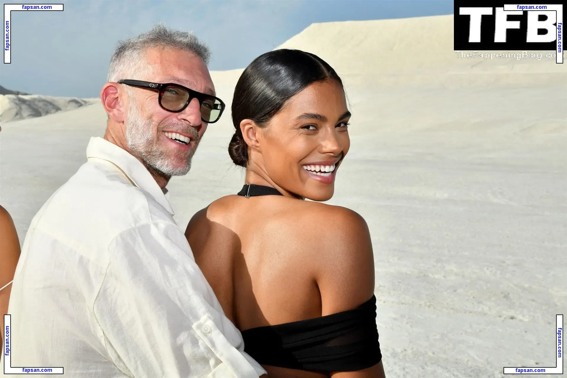 Tina Kunakey голая фото #0937 с Онлифанс