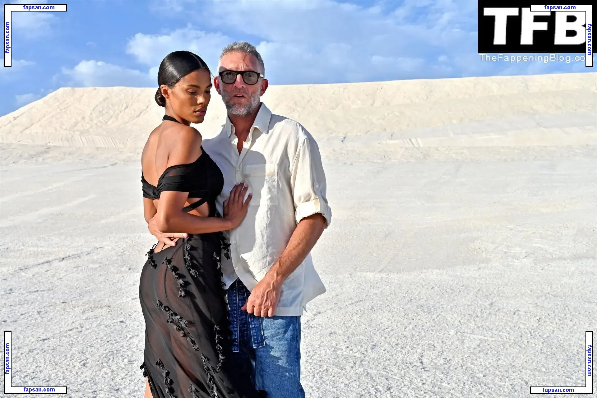 Tina Kunakey голая фото #0975 с Онлифанс