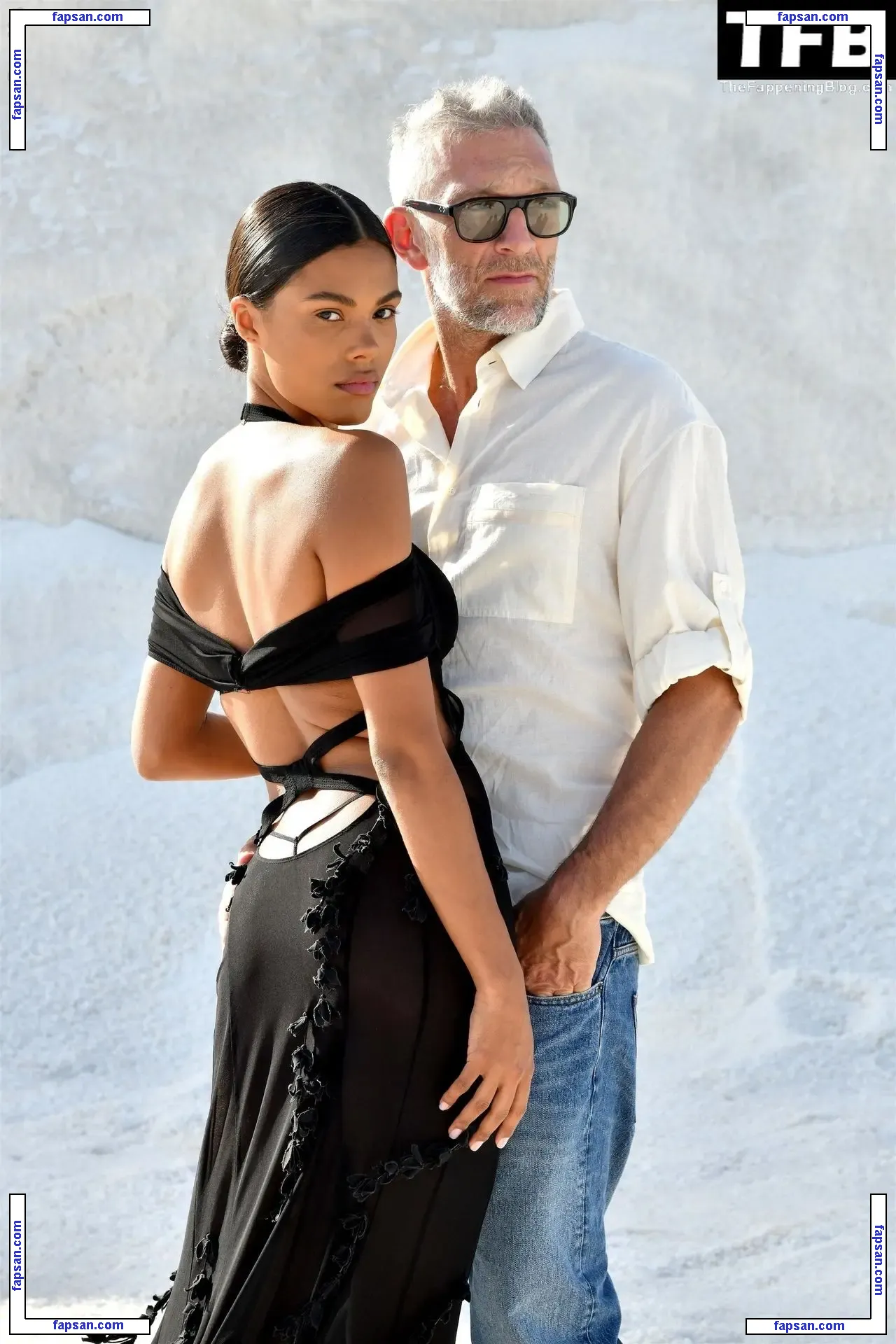 Tina Kunakey голая фото #0981 с Онлифанс