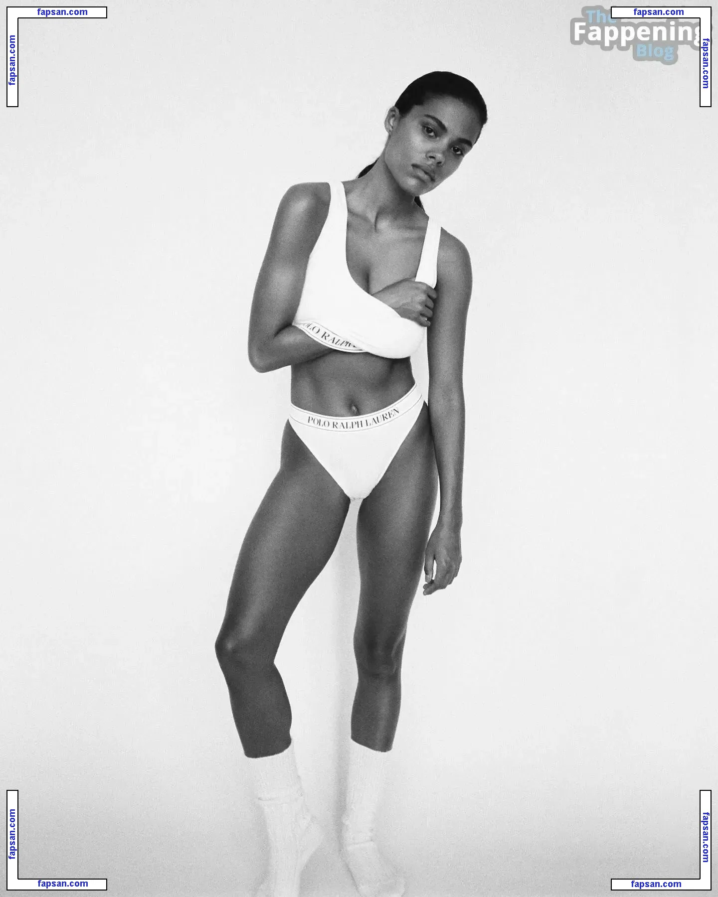 Tina Kunakey голая фото #0994 с Онлифанс