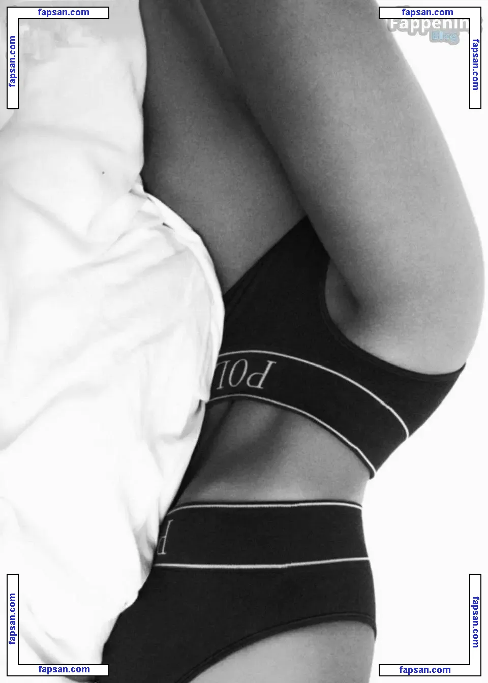 Tina Kunakey голая фото #0999 с Онлифанс