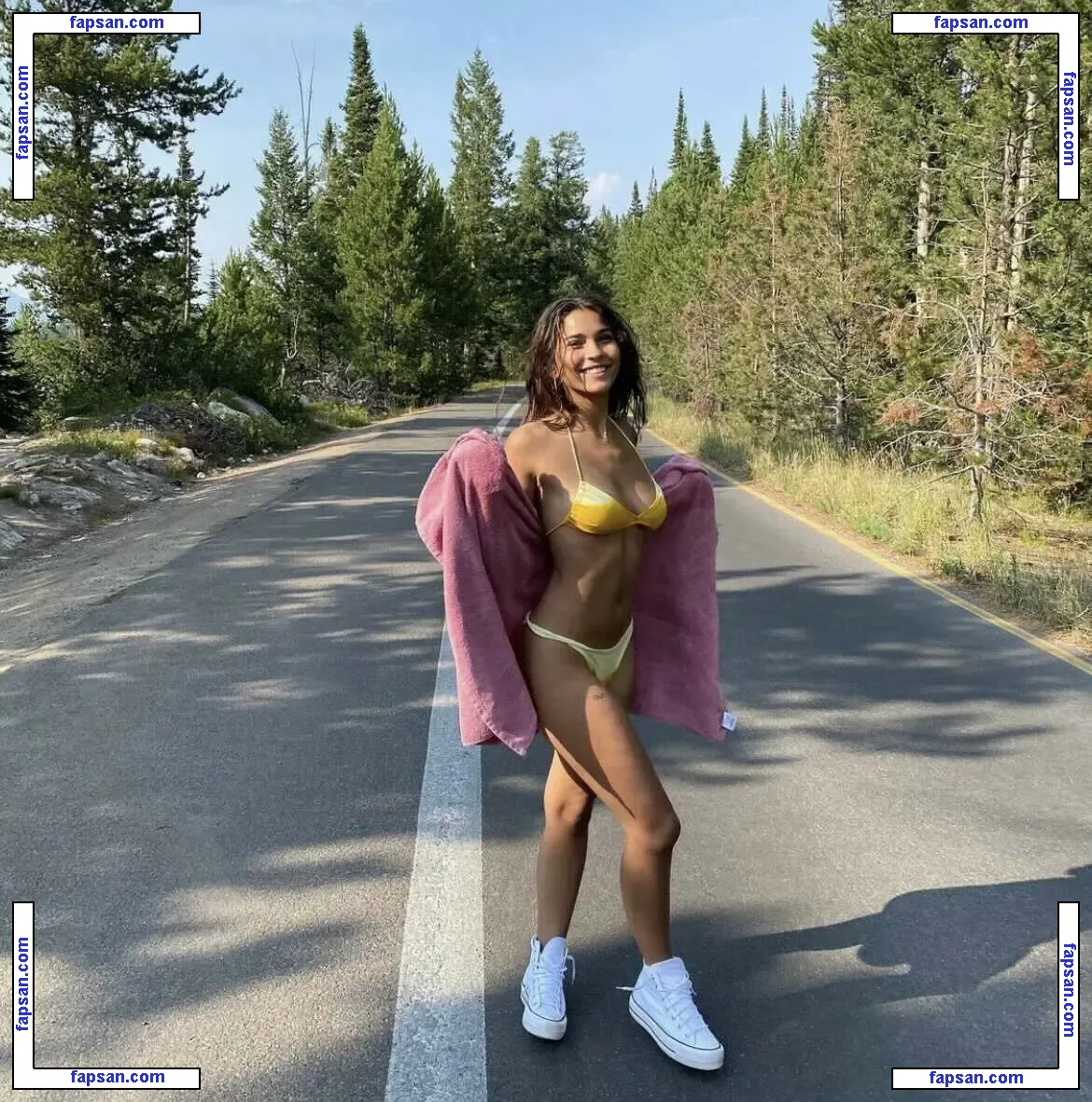 Tina Tonkin голая фото #0051 с Онлифанс