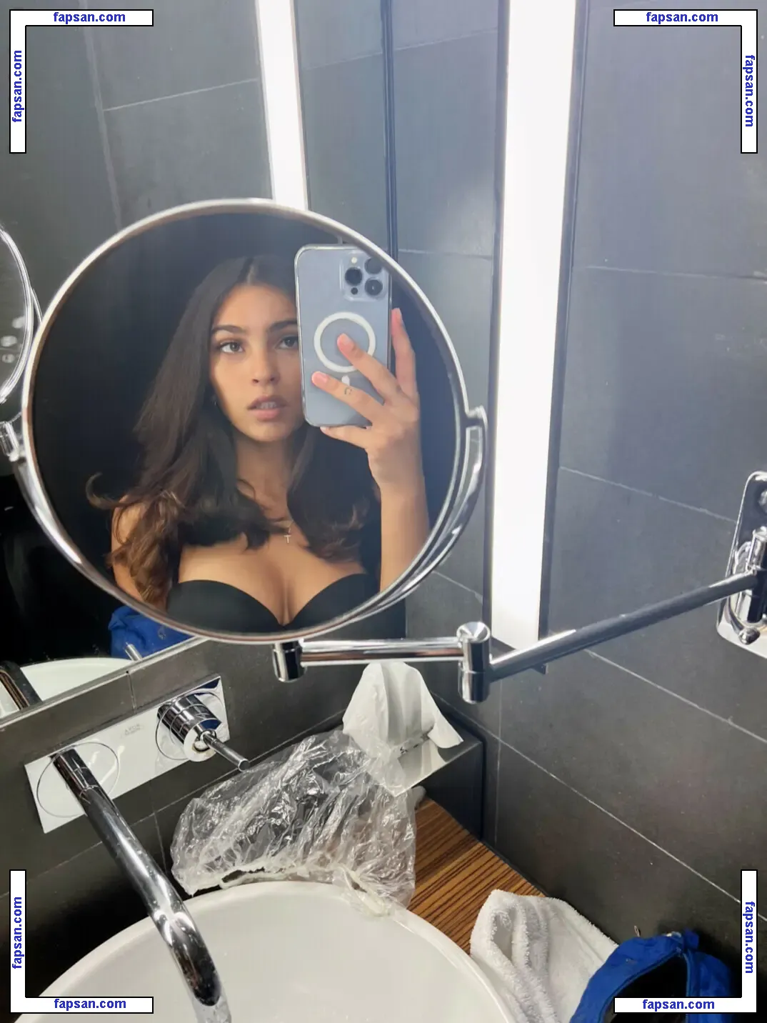 Tina Tonkin голая фото #0068 с Онлифанс