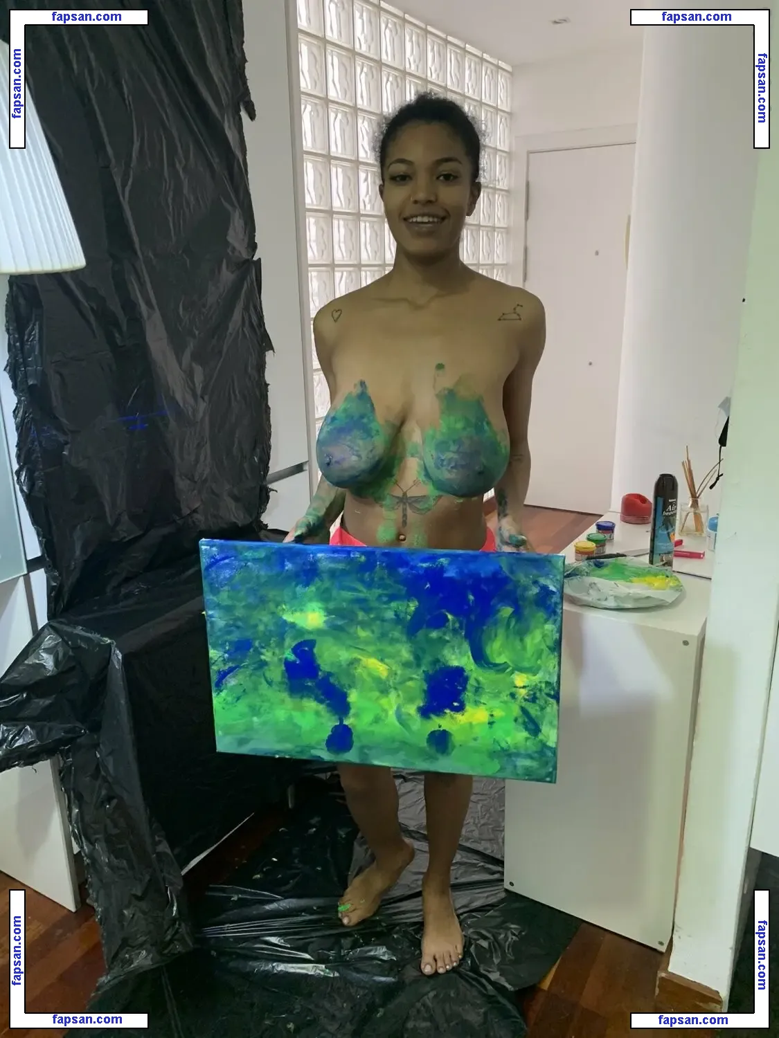 TinaFire nude photo #0126 from OnlyFans