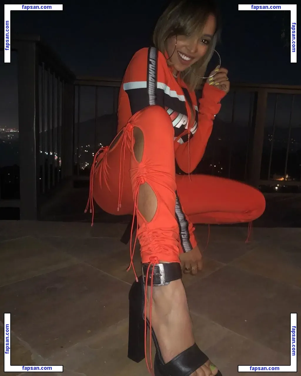 Tinashe nude photo #0145 from OnlyFans