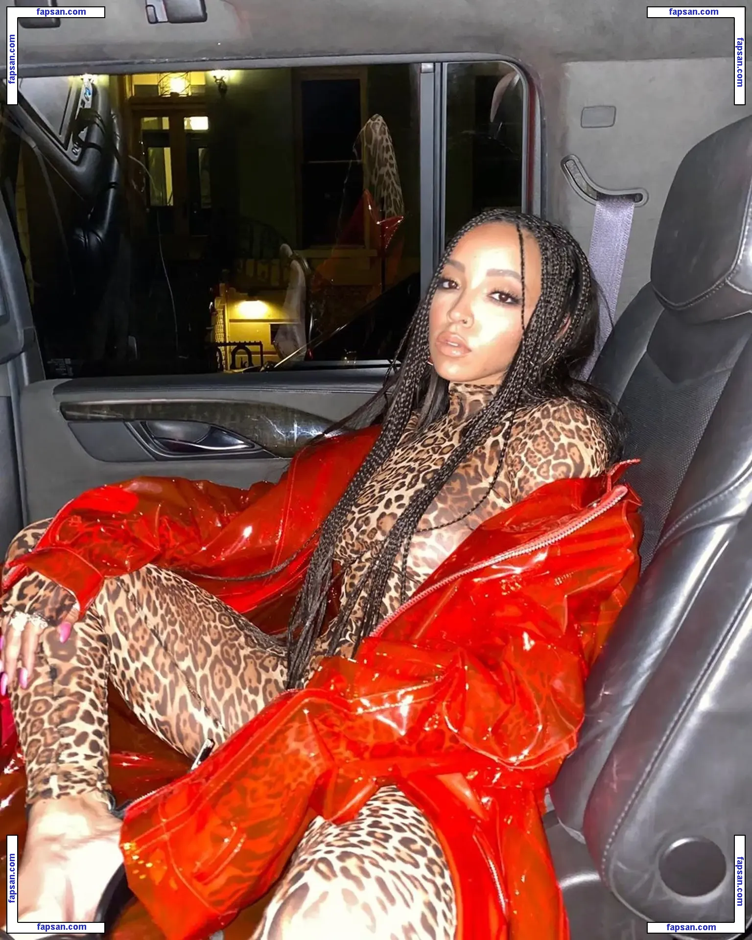 Tinashe nude photo #0446 from OnlyFans