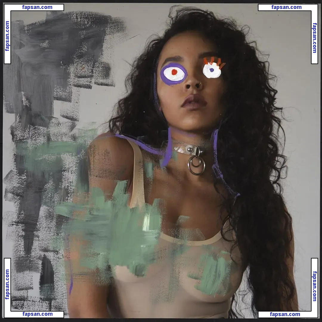 Tinashe nude photo #0479 from OnlyFans