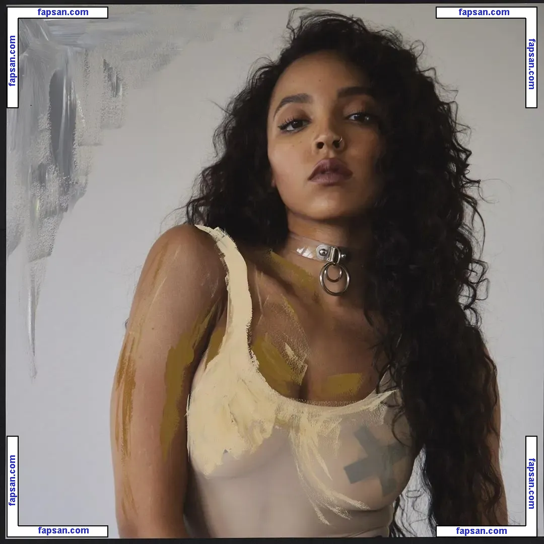 Tinashe nude photo #0505 from OnlyFans