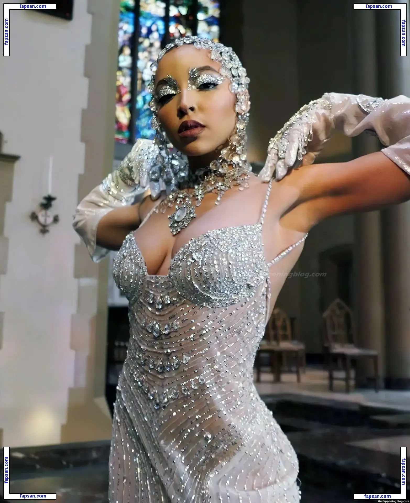Tinashe nude photo #0869 from OnlyFans