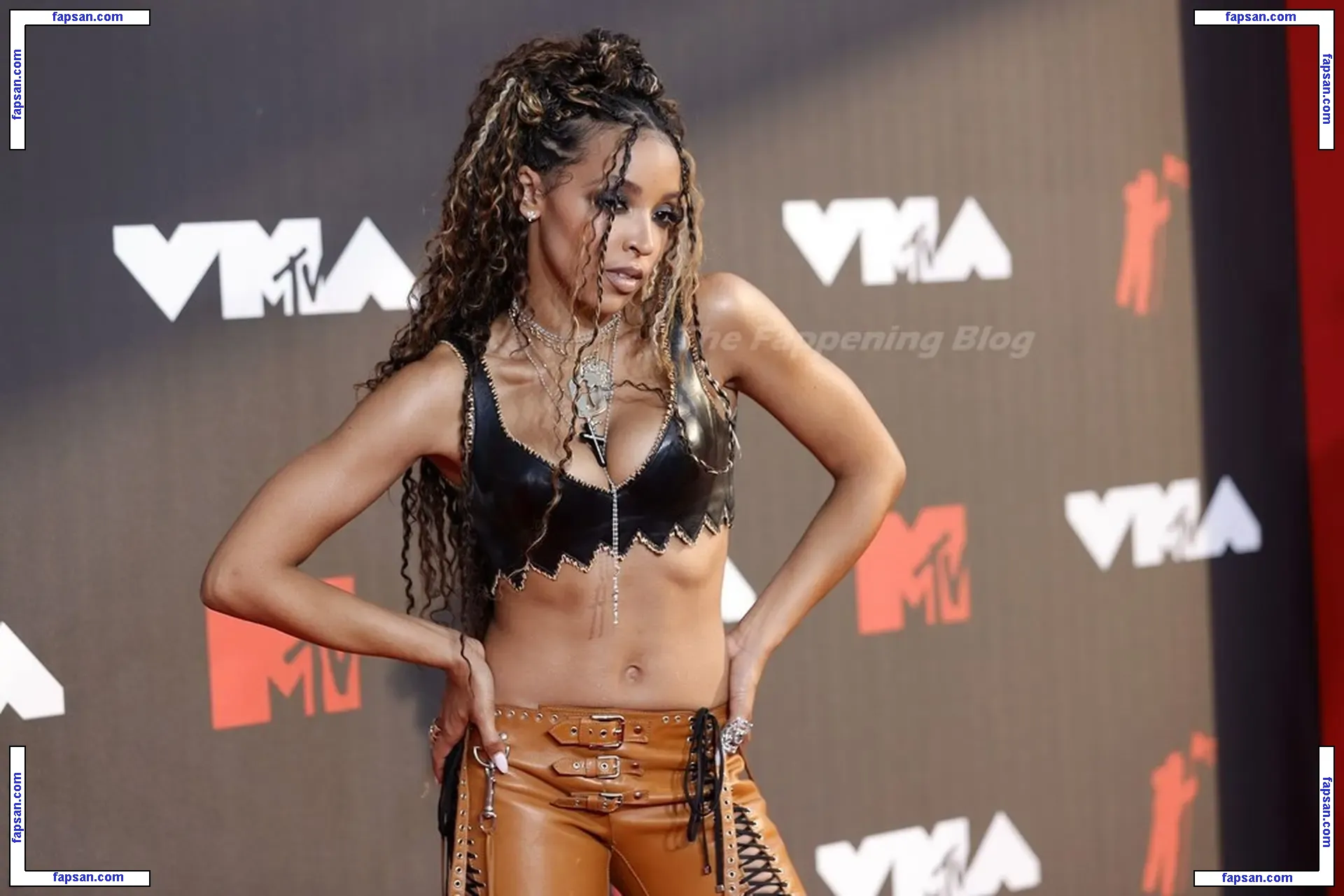 Tinashe nude photo #0996 from OnlyFans