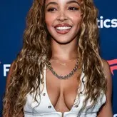 Tinashe голая #1830