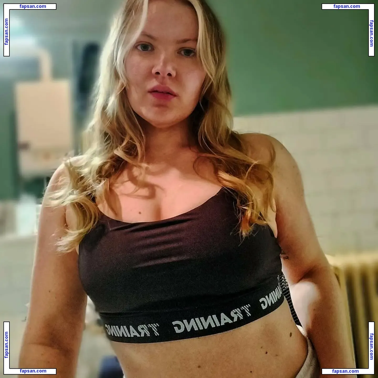 Tinglestorm Asmr голая фото #0004 с Онлифанс