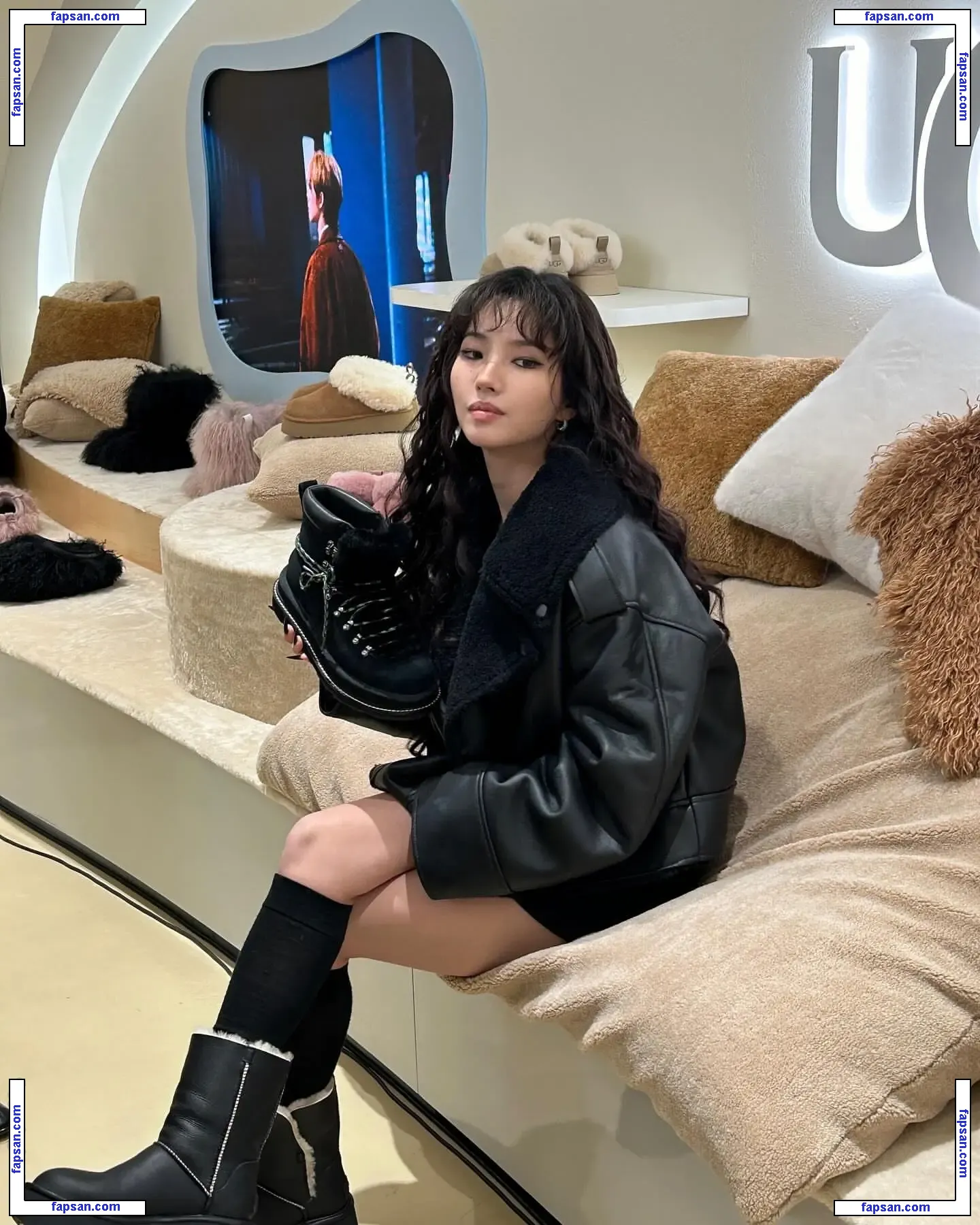 tiny.pretty.j nude photo #0058 from OnlyFans