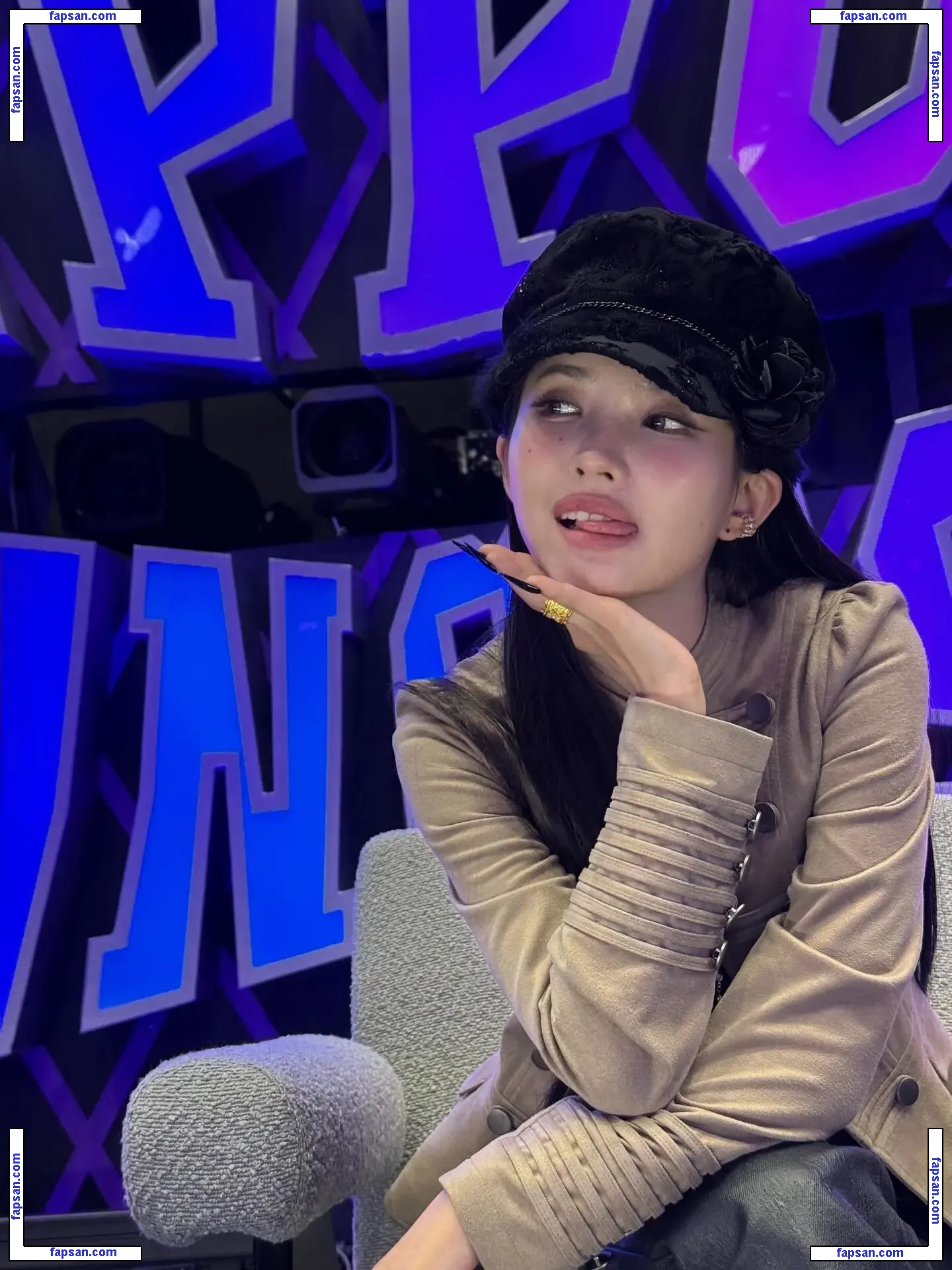 tiny.pretty.j nude photo #0072 from OnlyFans