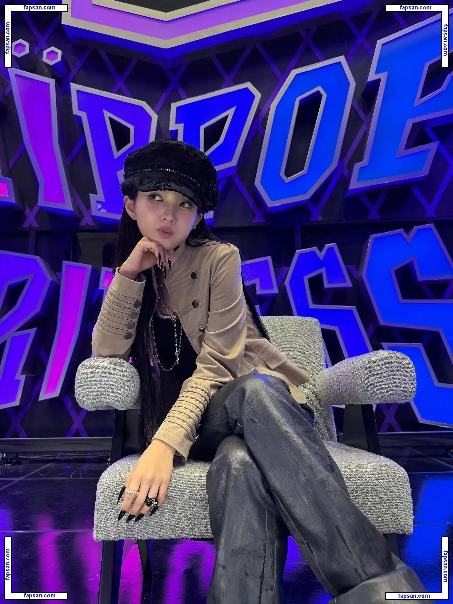 tiny.pretty.j nude photo #0075 from OnlyFans