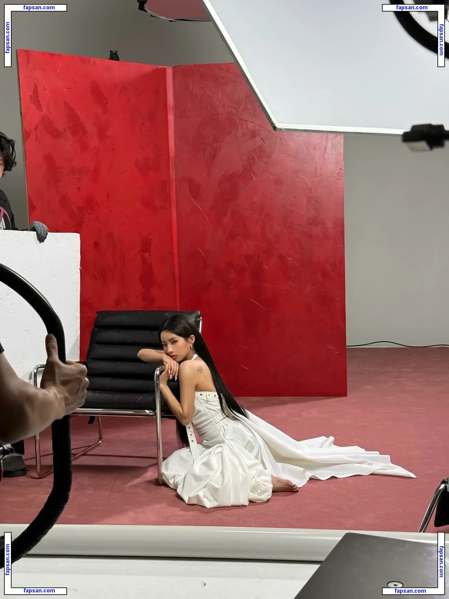 tiny.pretty.j nude photo #0084 from OnlyFans