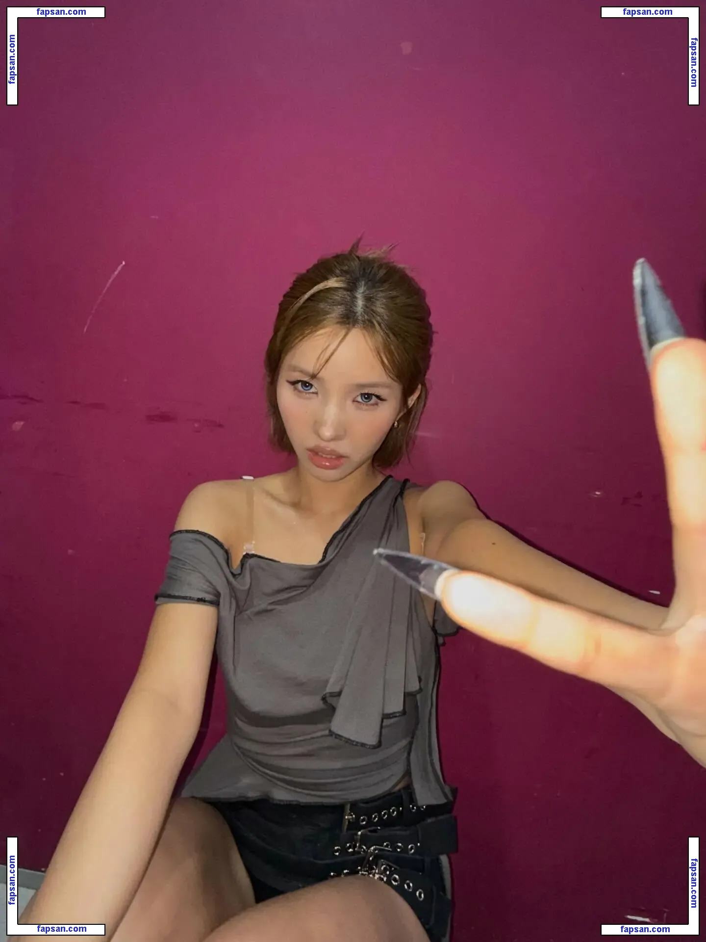 tiny.pretty.j голая фото #0110 с Онлифанс