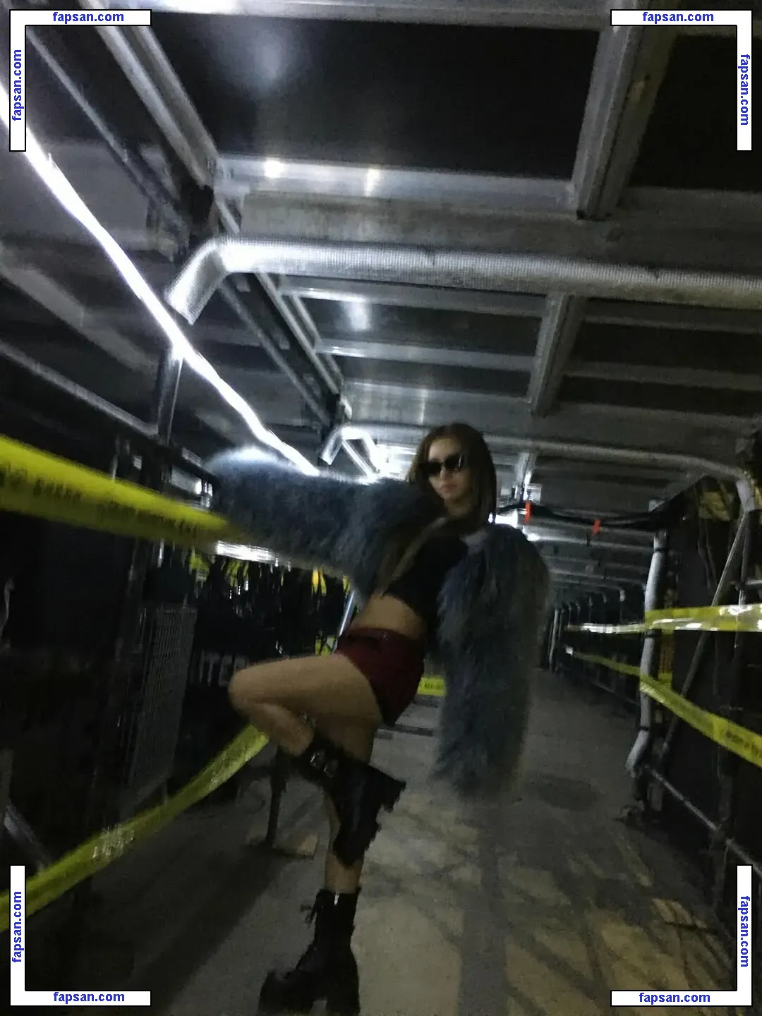 tiny.pretty.j голая фото #0117 с Онлифанс