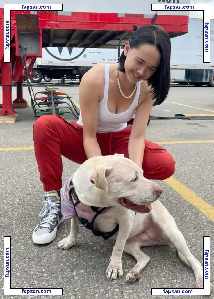 Tiny Valerie голая фото #0041 с Онлифанс