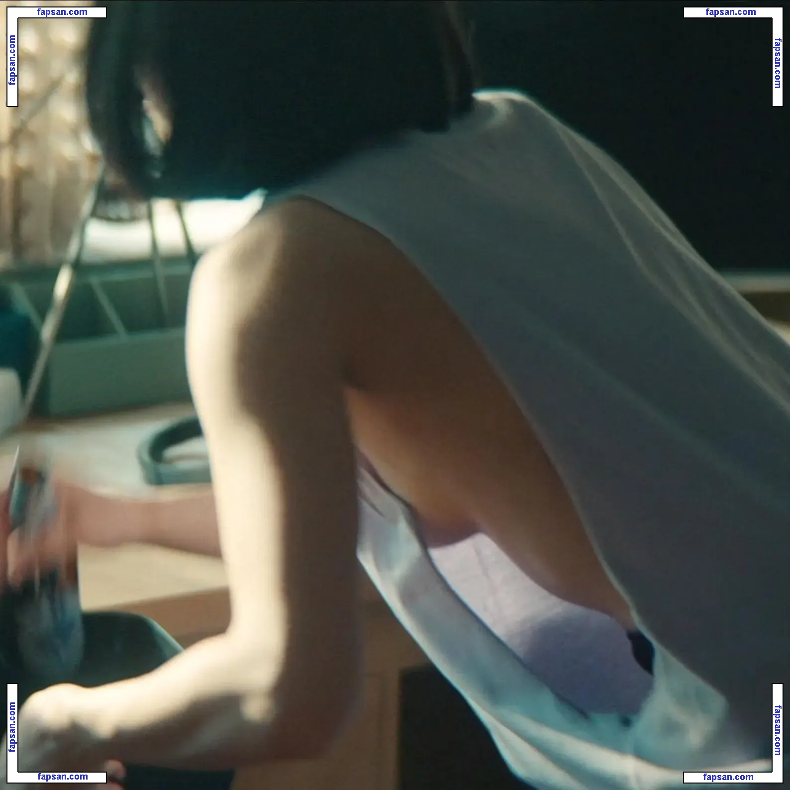 Tiny Valerie голая фото #0049 с Онлифанс