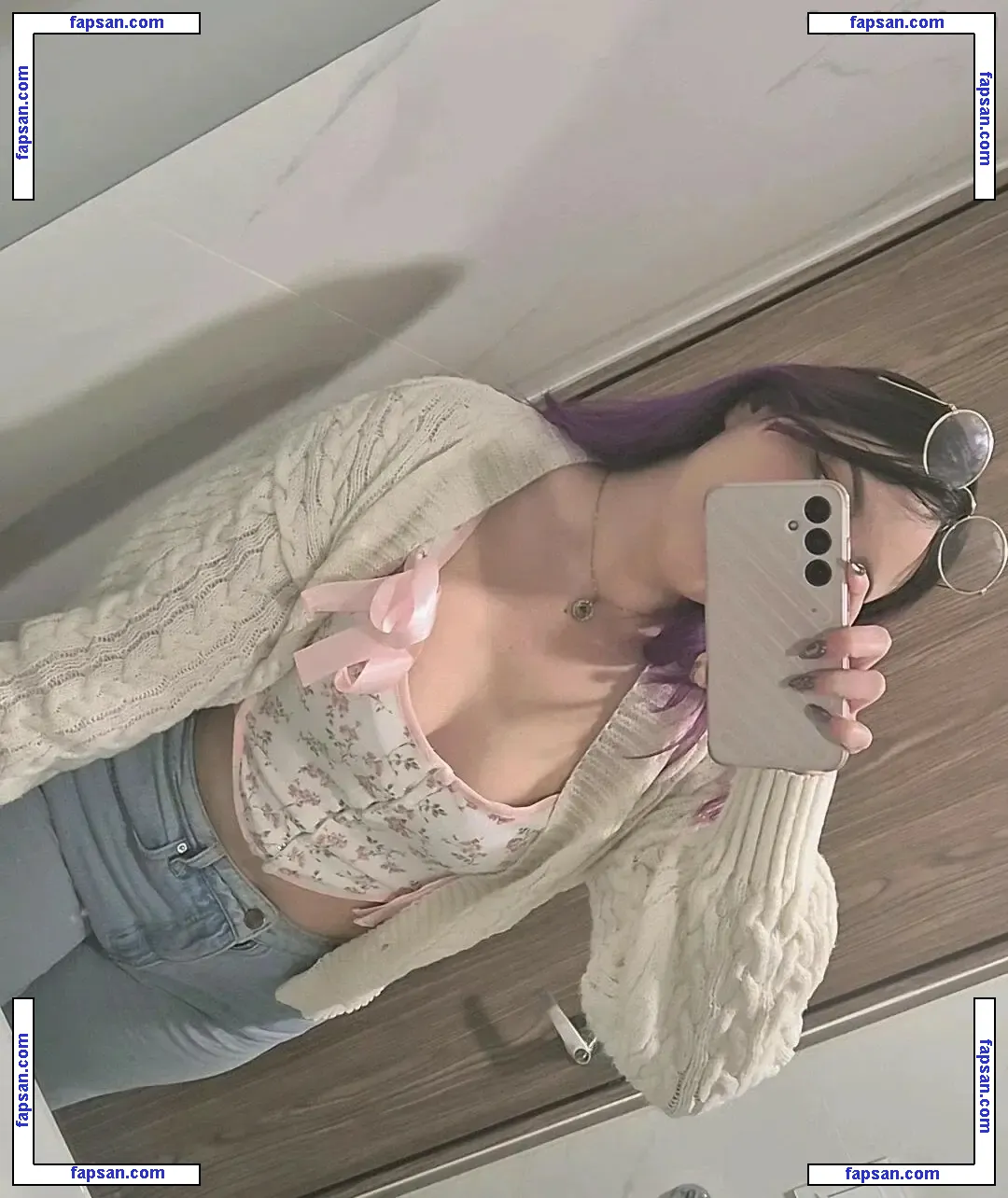 TinyCherry голая фото #0003 с Онлифанс