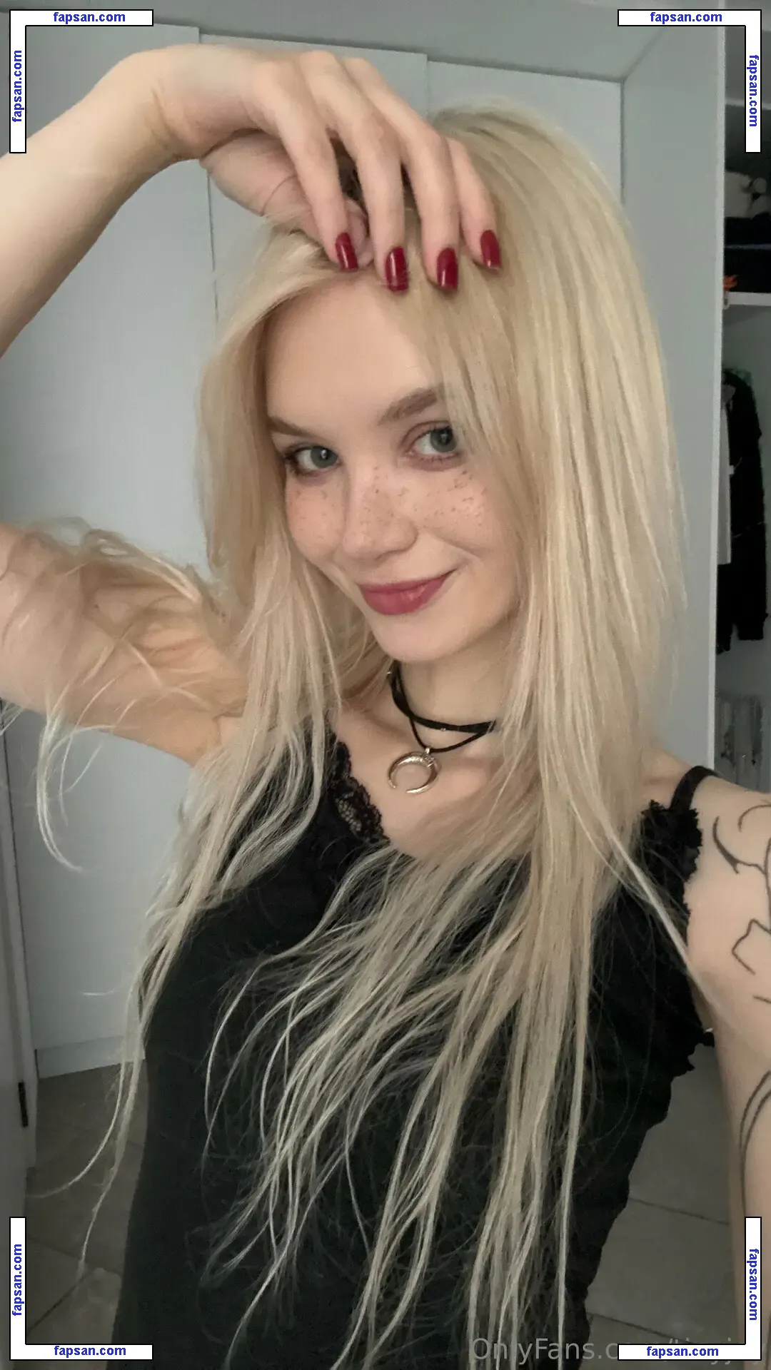 tinyjoy nude photo #0015 from OnlyFans