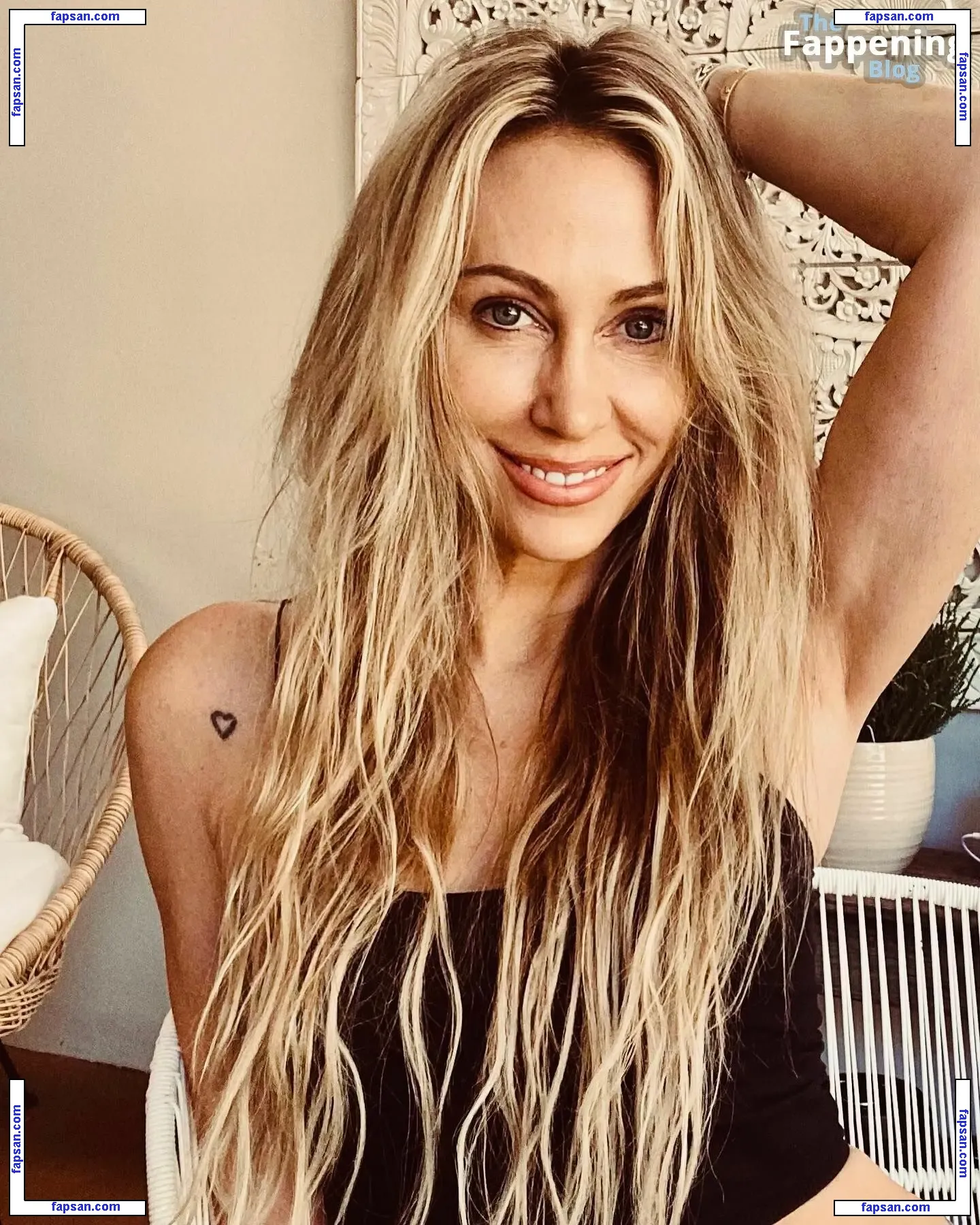 Tish Cyrus nude photo #0092 from OnlyFans