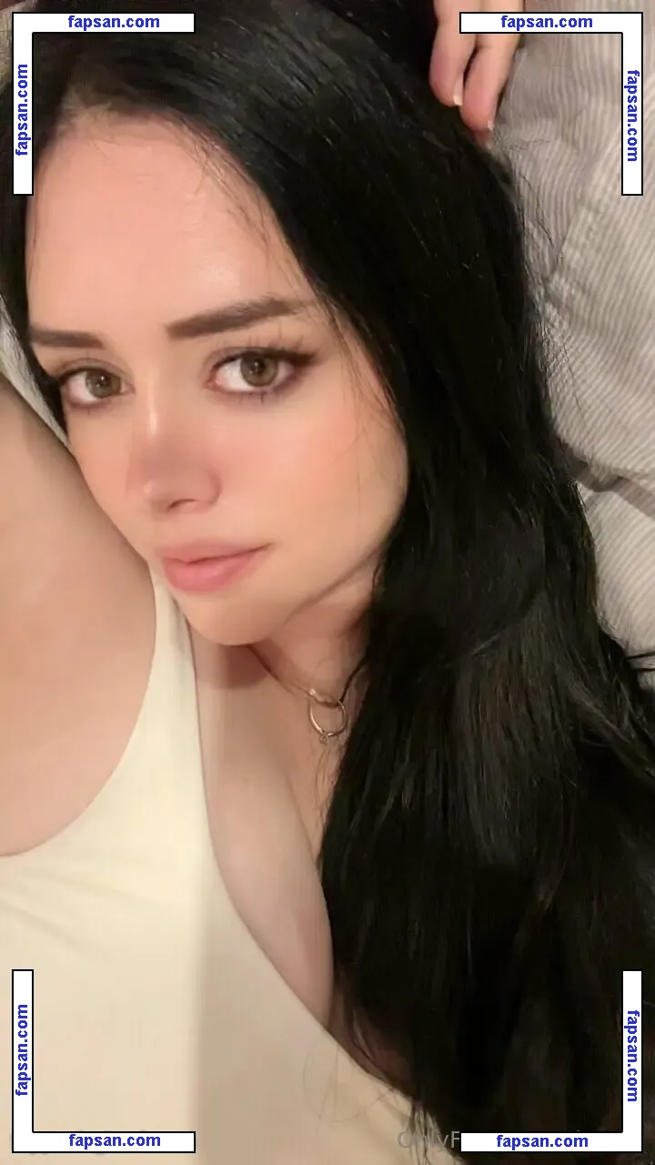 titat28 nude photo #0002 from OnlyFans