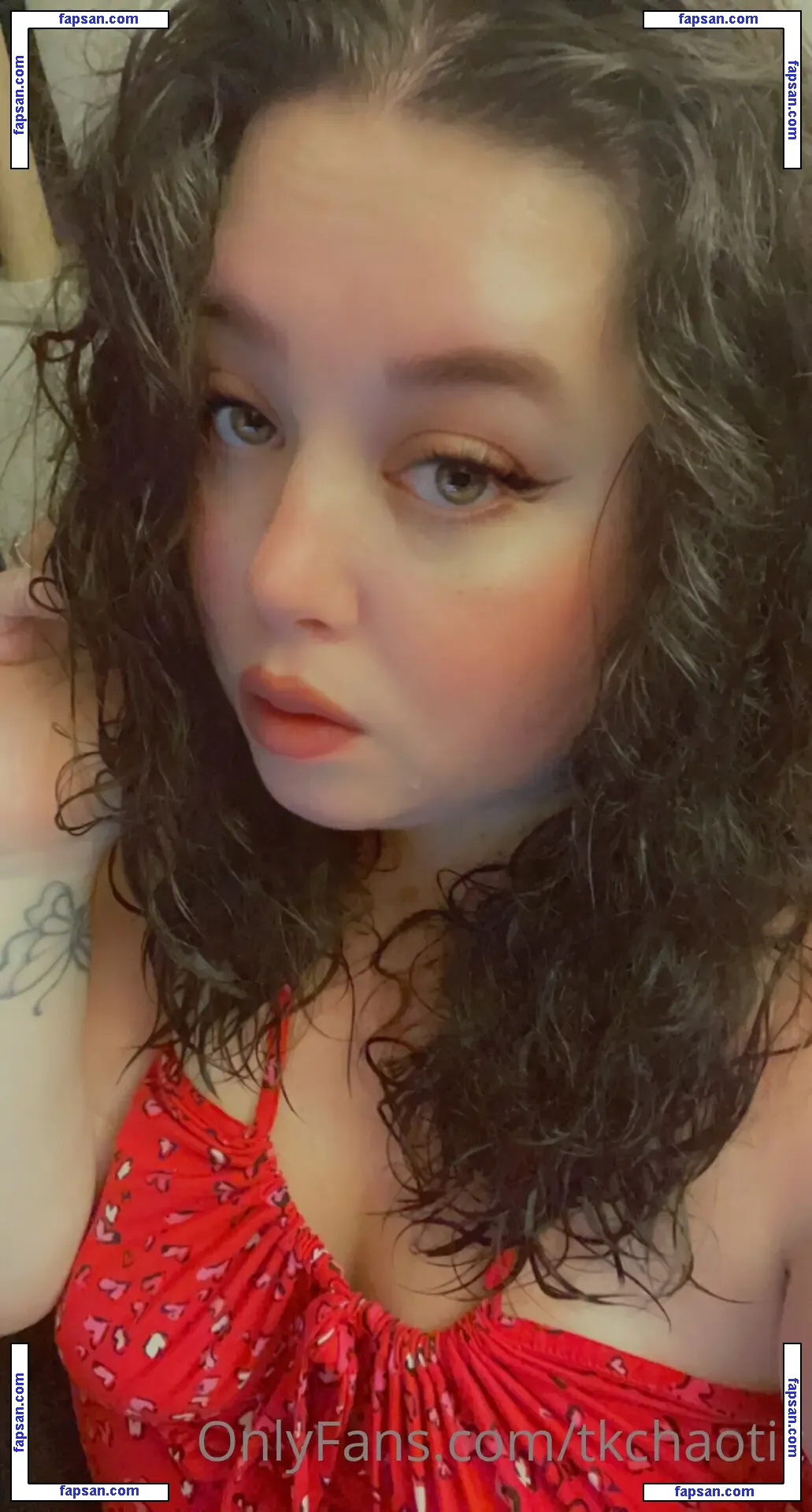 tkchaotic nude photo #0089 from OnlyFans